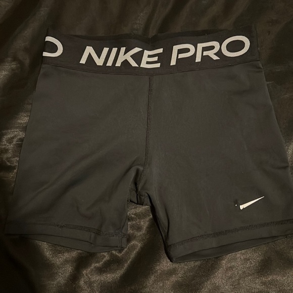 nike spandex